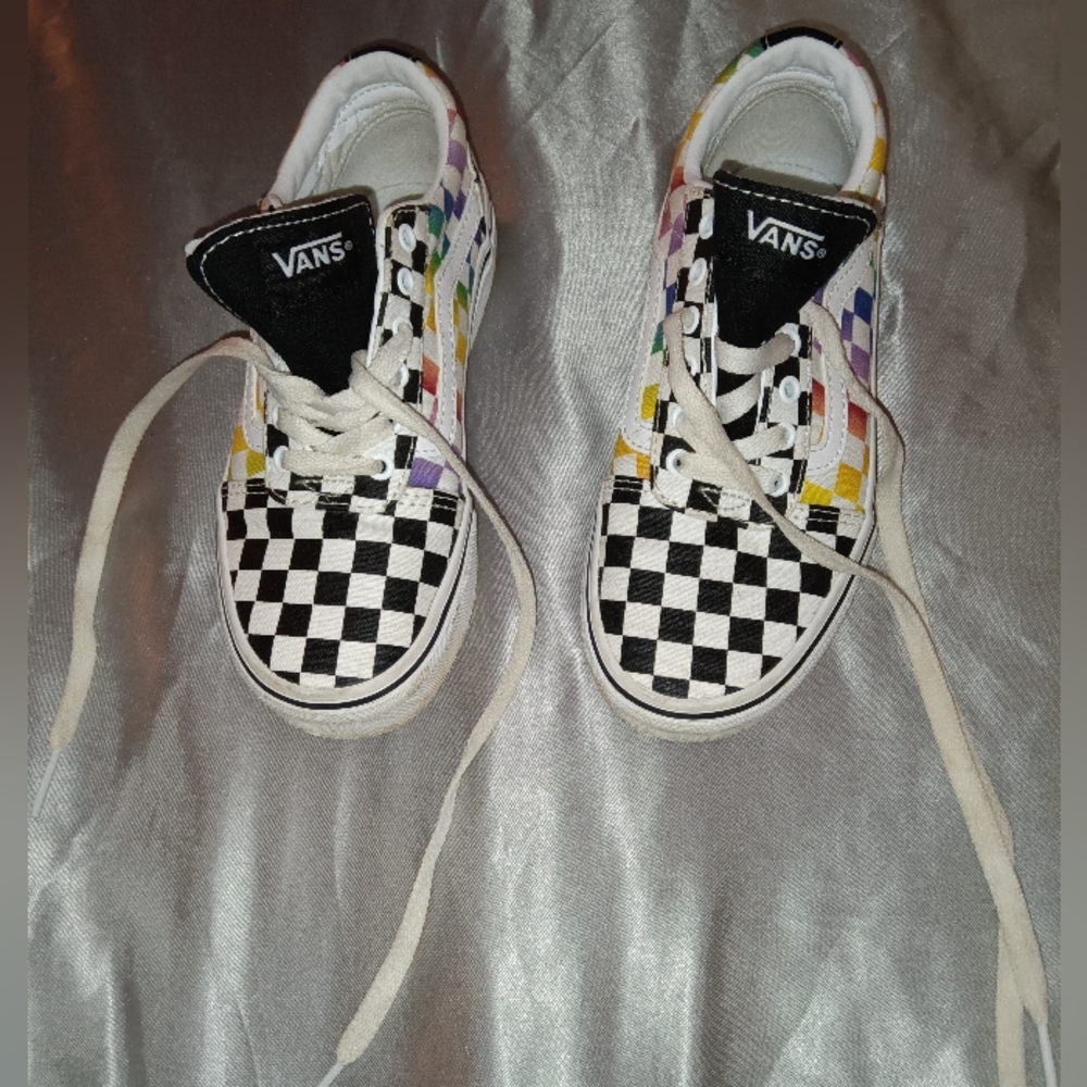 Rainbow checkered van